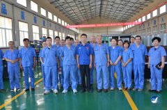 學(xué)習(xí)知識(shí)，豐富自己